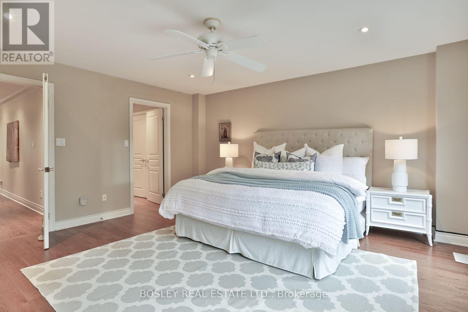 128 Hillsdale Avenue East, Toronto, ON photo 19