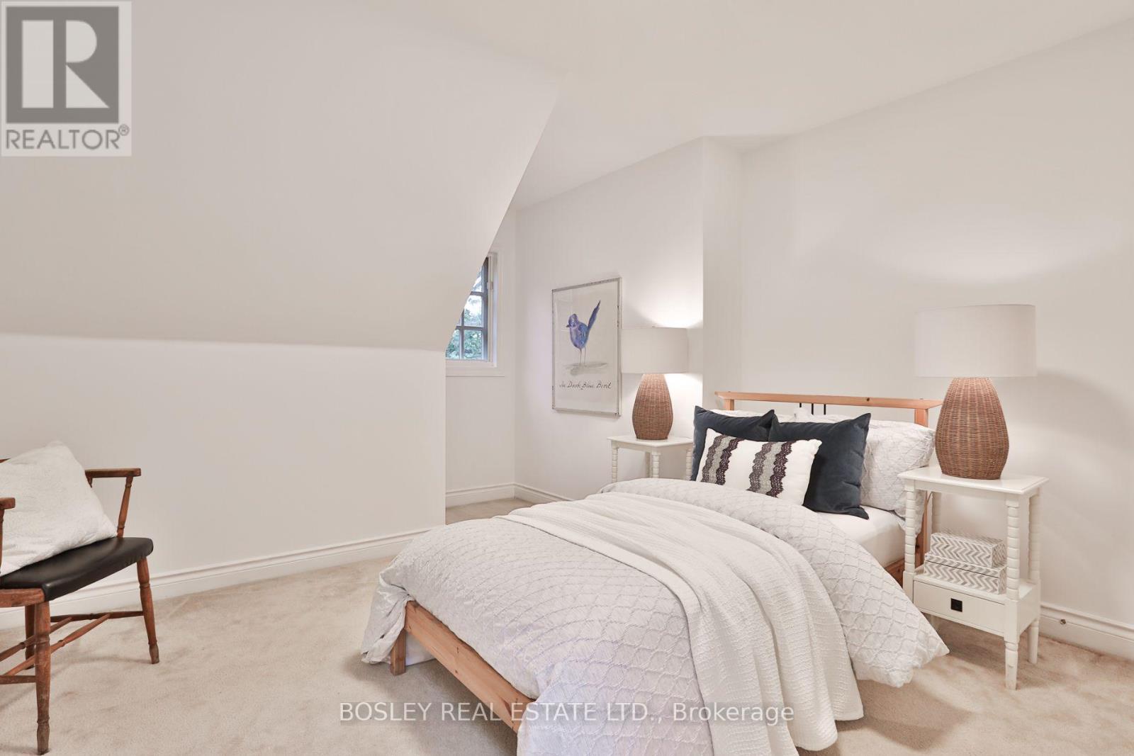128 Hillsdale Avenue East, Toronto, ON photo 36