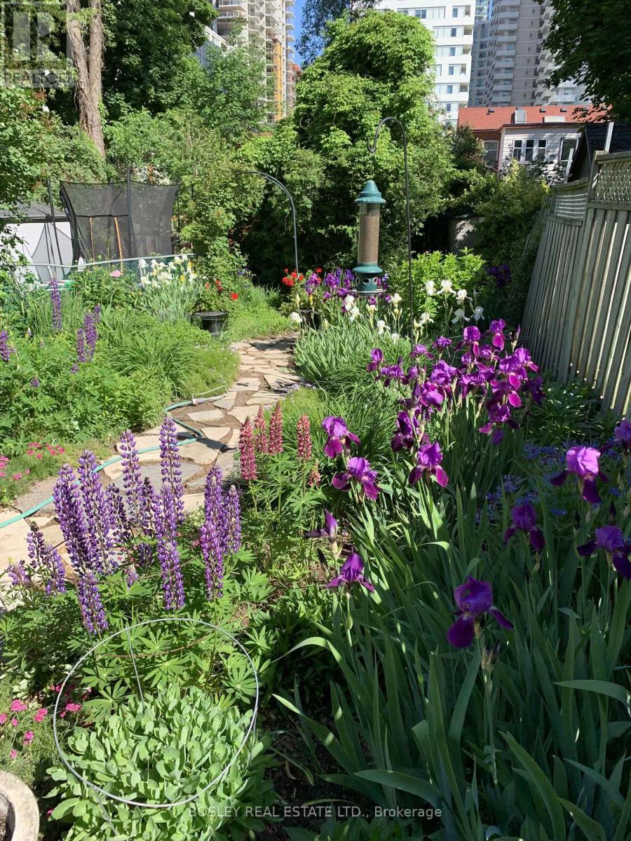 128 Hillsdale Avenue East, Toronto, ON photo 46
