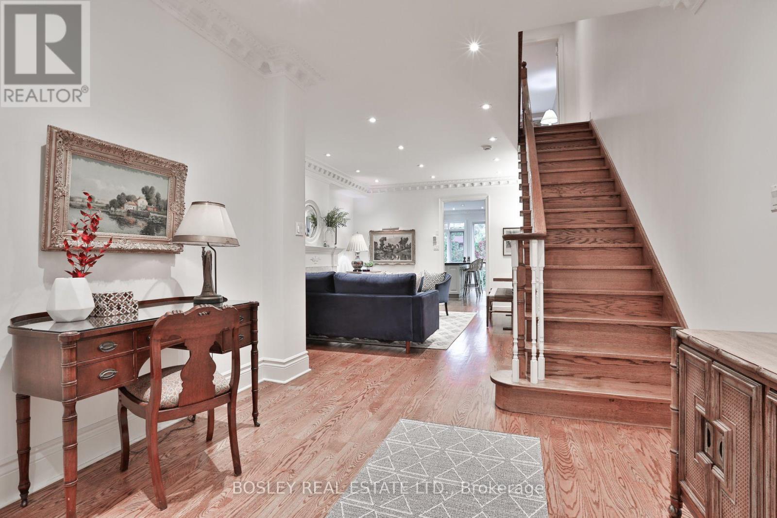 128 Hillsdale Avenue East, Toronto, ON photo 5