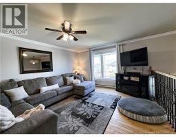 53 Tanya Crescent, photo 6