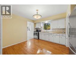 Kitchen - 913 Wedgewood Avenue, Sarnia, ON N7V3E8 Photo 13