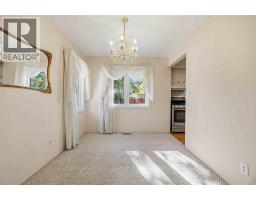 Primary Bedroom - 913 Wedgewood Avenue, Sarnia, ON N7V3E8 Photo 9