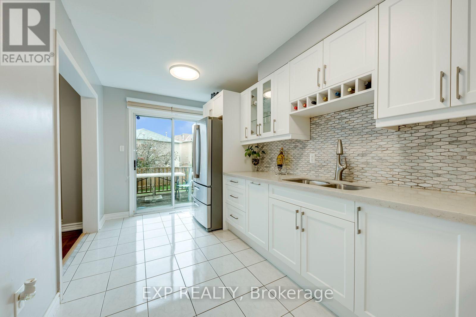 19 Horned Owl Drive, Brampton, ON photo 17