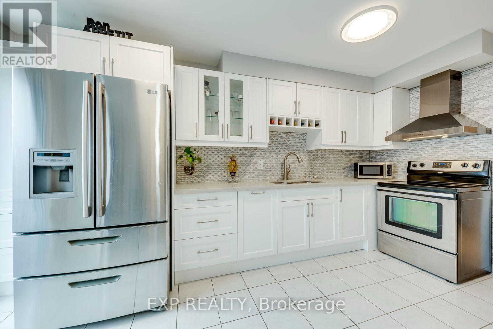 19 Horned Owl Drive, Brampton, ON photo 14