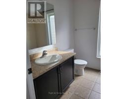 Bedroom 3 - 294 Brookhill Boulevard, Clarington, ON L1C0M1 Photo 6