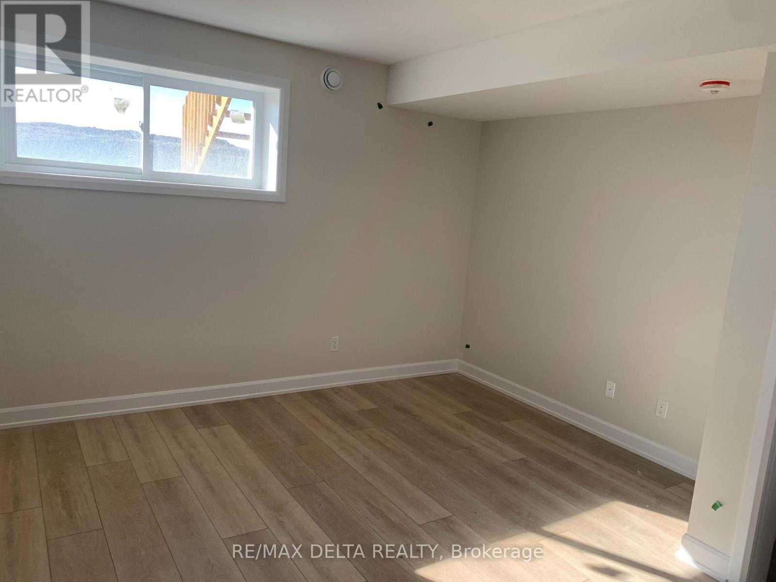 2 Bed, 1 Bath House for Rent in Russell – A – 930 CHABLIS CRESCENT, Russell – MLS# X14096672 - Image 10