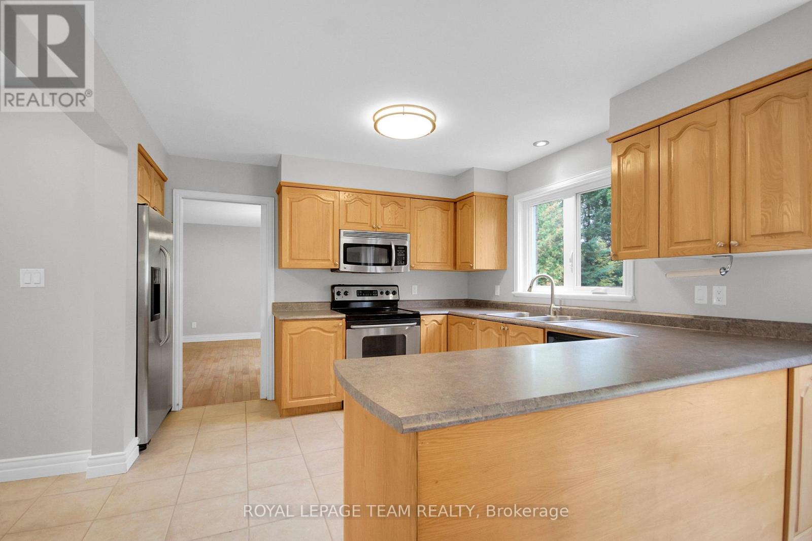 7089 BUSH DRIVE - 11