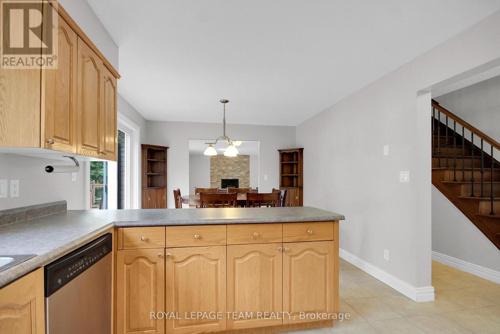 7089 BUSH DRIVE - 12