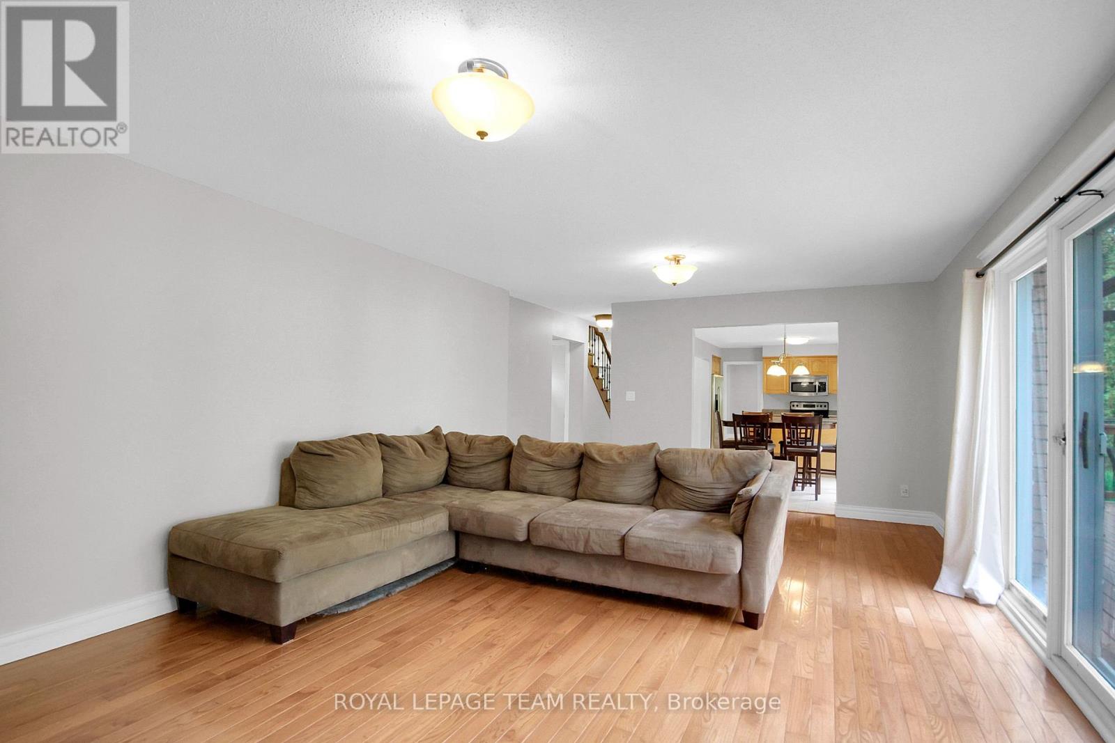 7089 BUSH DRIVE - 15