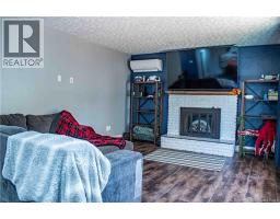130 Epworth Circle, photo 3