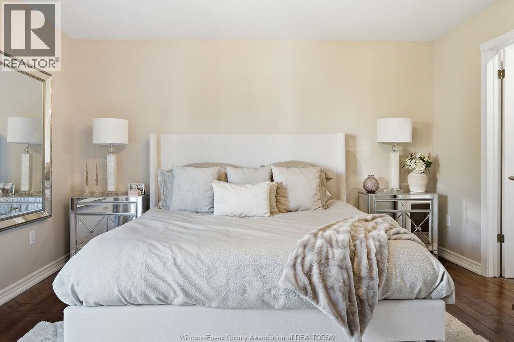 Photo 24 of 49