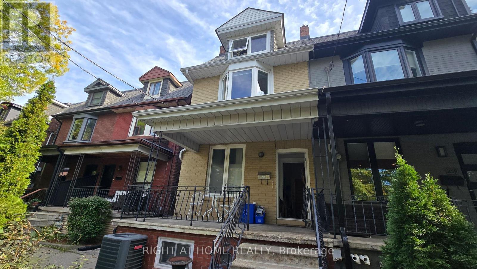 Photo of 261 Grace Street