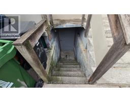 261 Grace Street, Toronto, ON M6G3A7 Photo 11