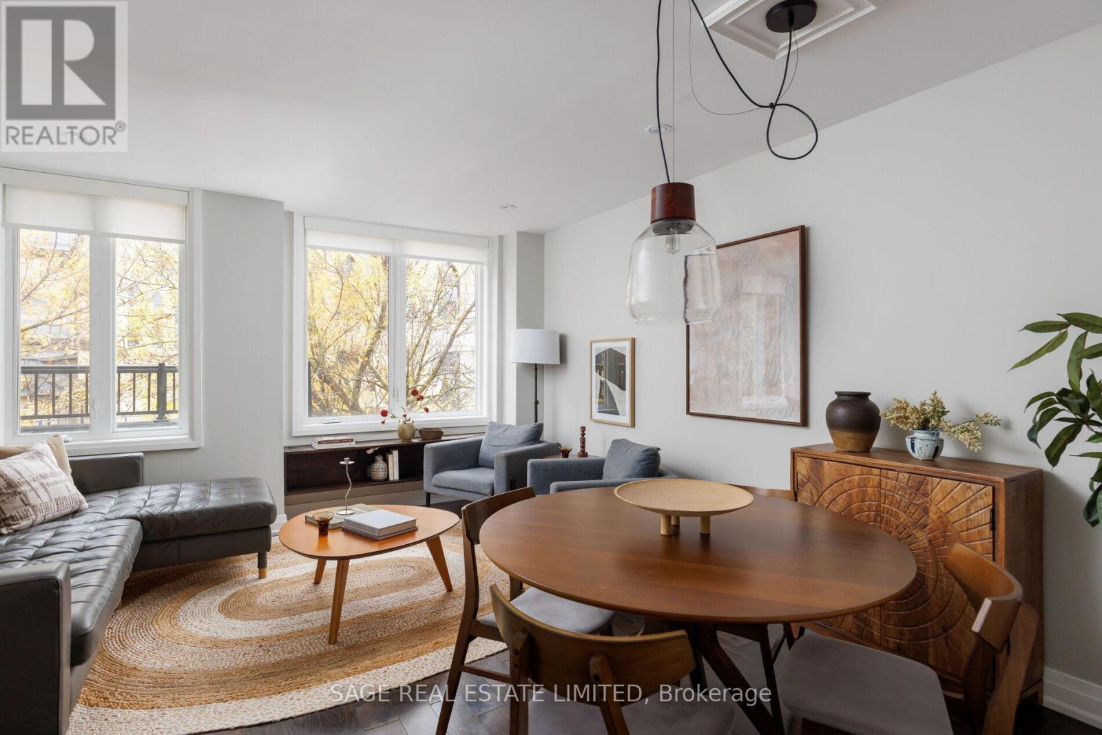 TH06- 140 Bathurst Street, Toronto, ON photo 13