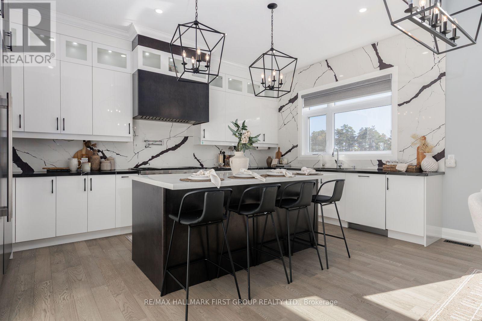 11 Jones Avenue, Clarington, ON photo 13