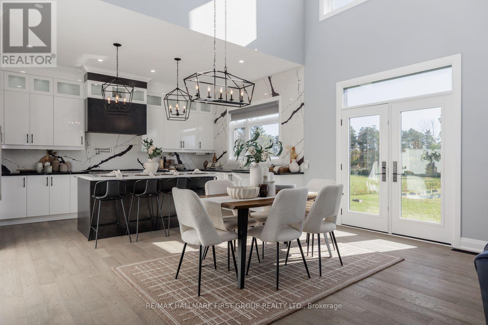 11 Jones Avenue, Clarington, ON photo 9