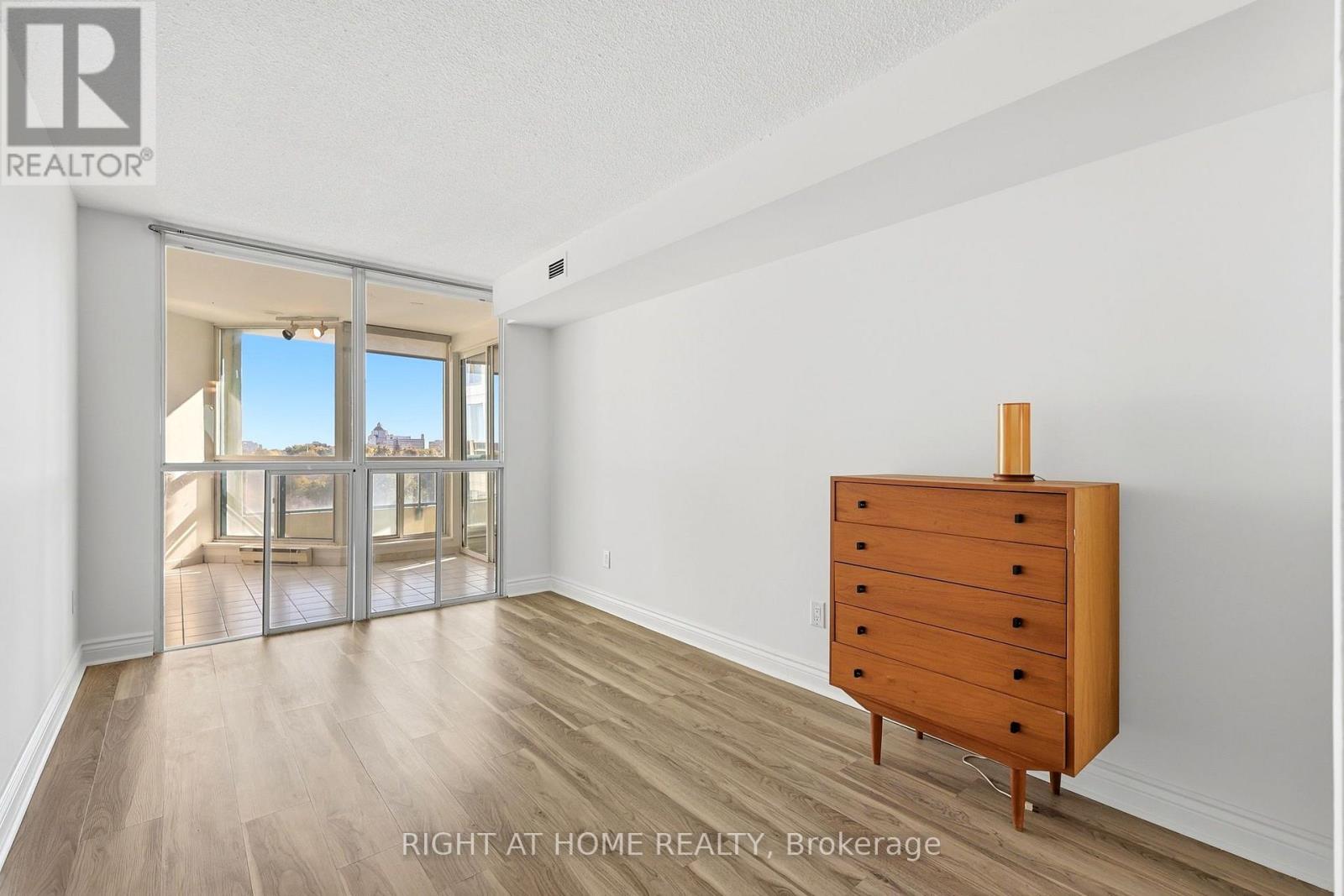 816- 4727 Sheppard Avenue East, Toronto, ON photo 17