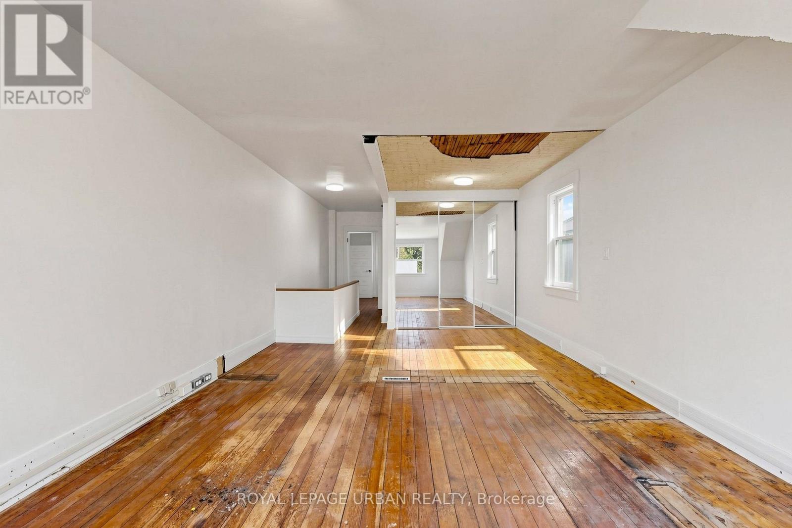 74 East Lynn Avenue, Toronto, ON photo 37