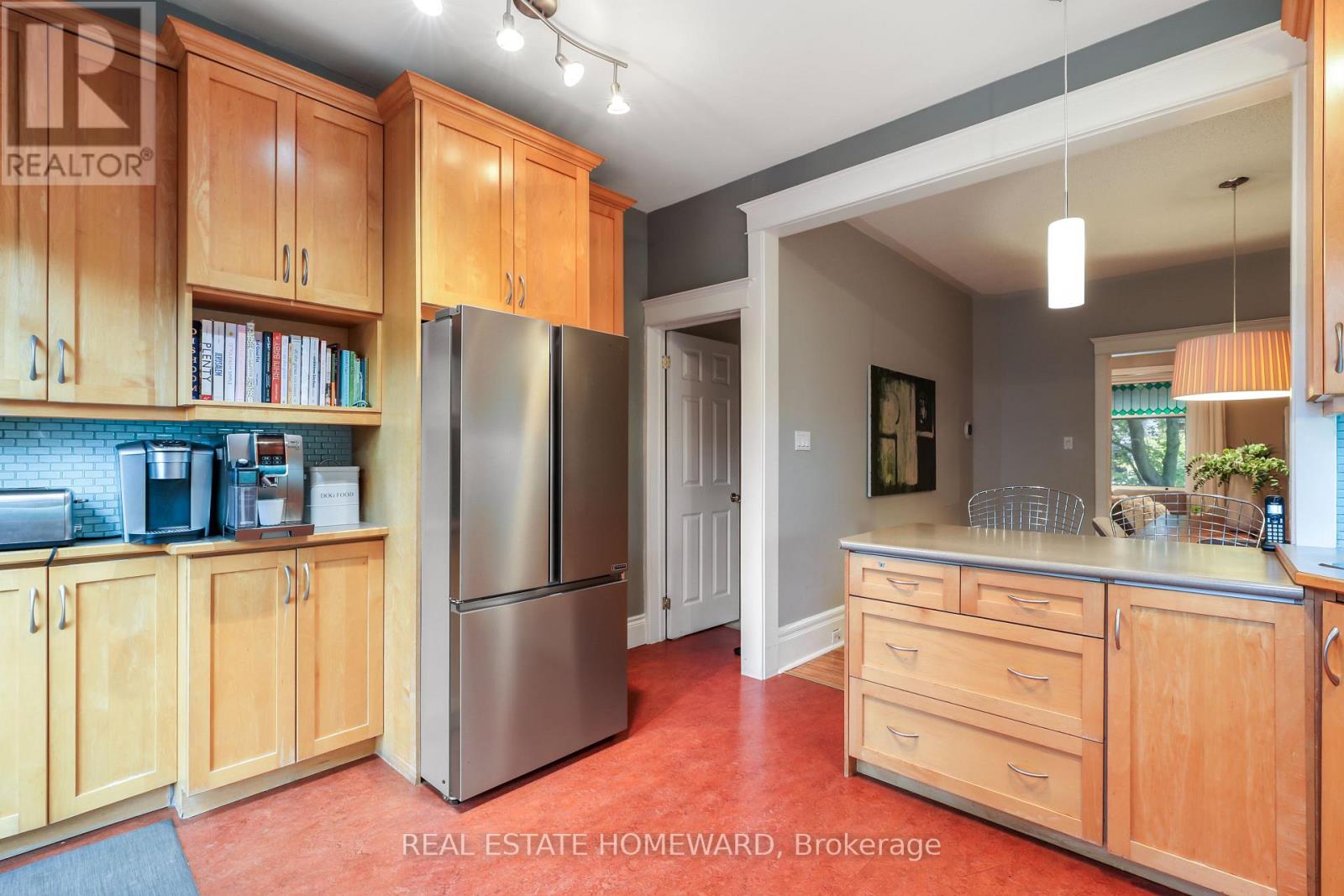 207 Waverley Road, Toronto, ON photo 19