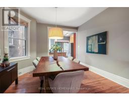 207 Waverley Road, Toronto, ON M4L3T4 Photo 11