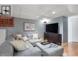 207 Waverley Road, Toronto, ON M4L3T4 Photo 32
