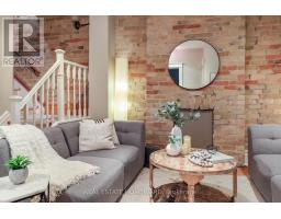 207 Waverley Road, Toronto, ON M4L3T4 Photo 9