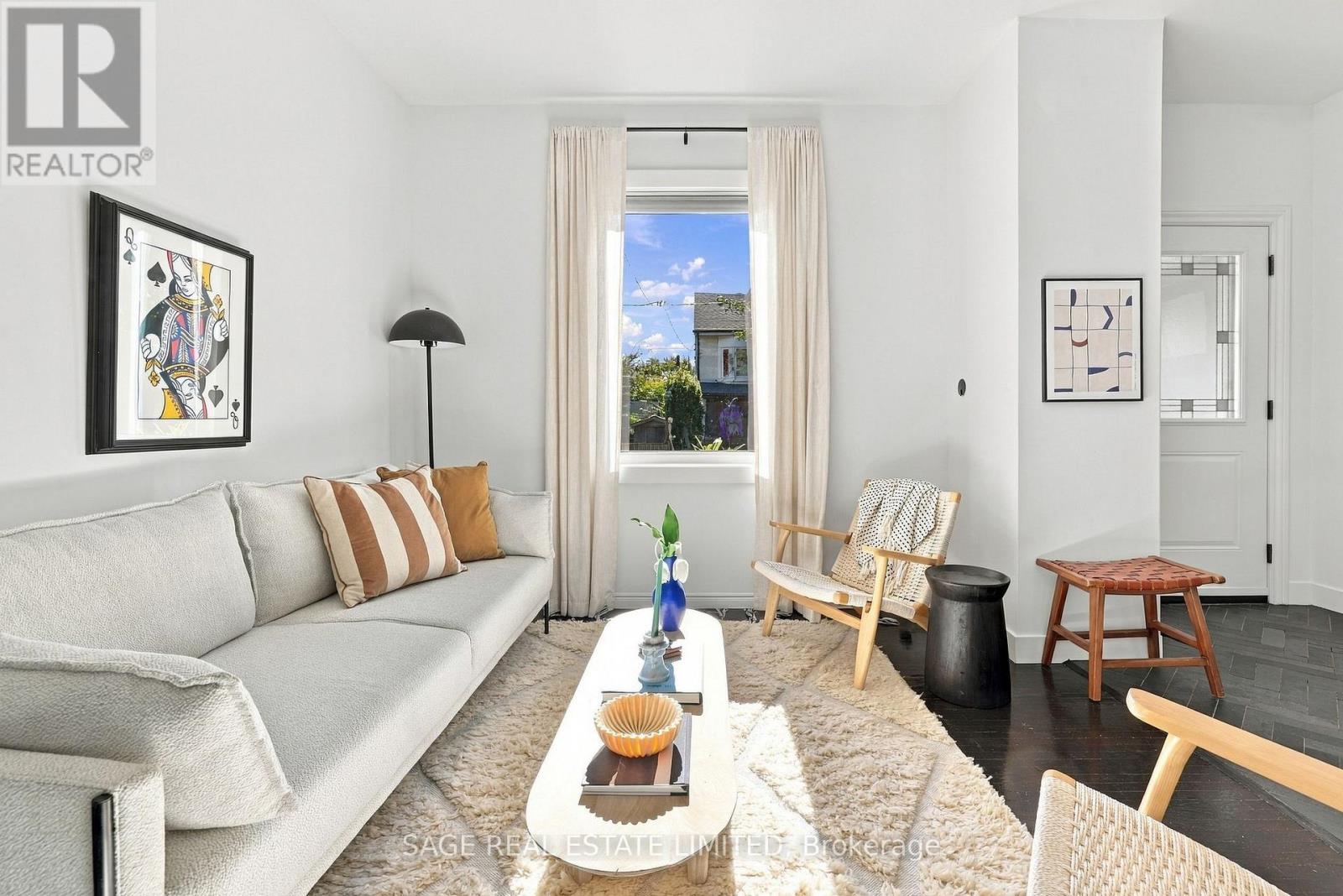 100 Dagmar Avenue, Toronto, ON photo 3