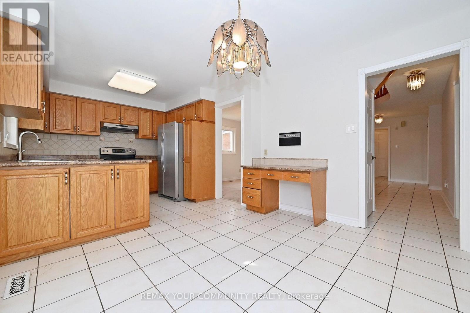 38 Muster Court, Markham, ON photo 10