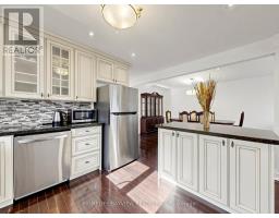 14 Crispin Crescent, Toronto, ON M2R2V7 Photo 12