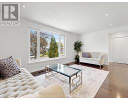 14 Crispin Crescent, Toronto, ON M2R2V7 Photo 7
