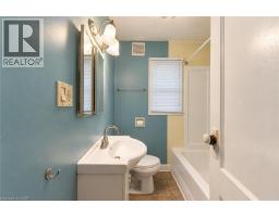 12 Merigold Street, St  Catharines, ON L2S2N3 Photo 13