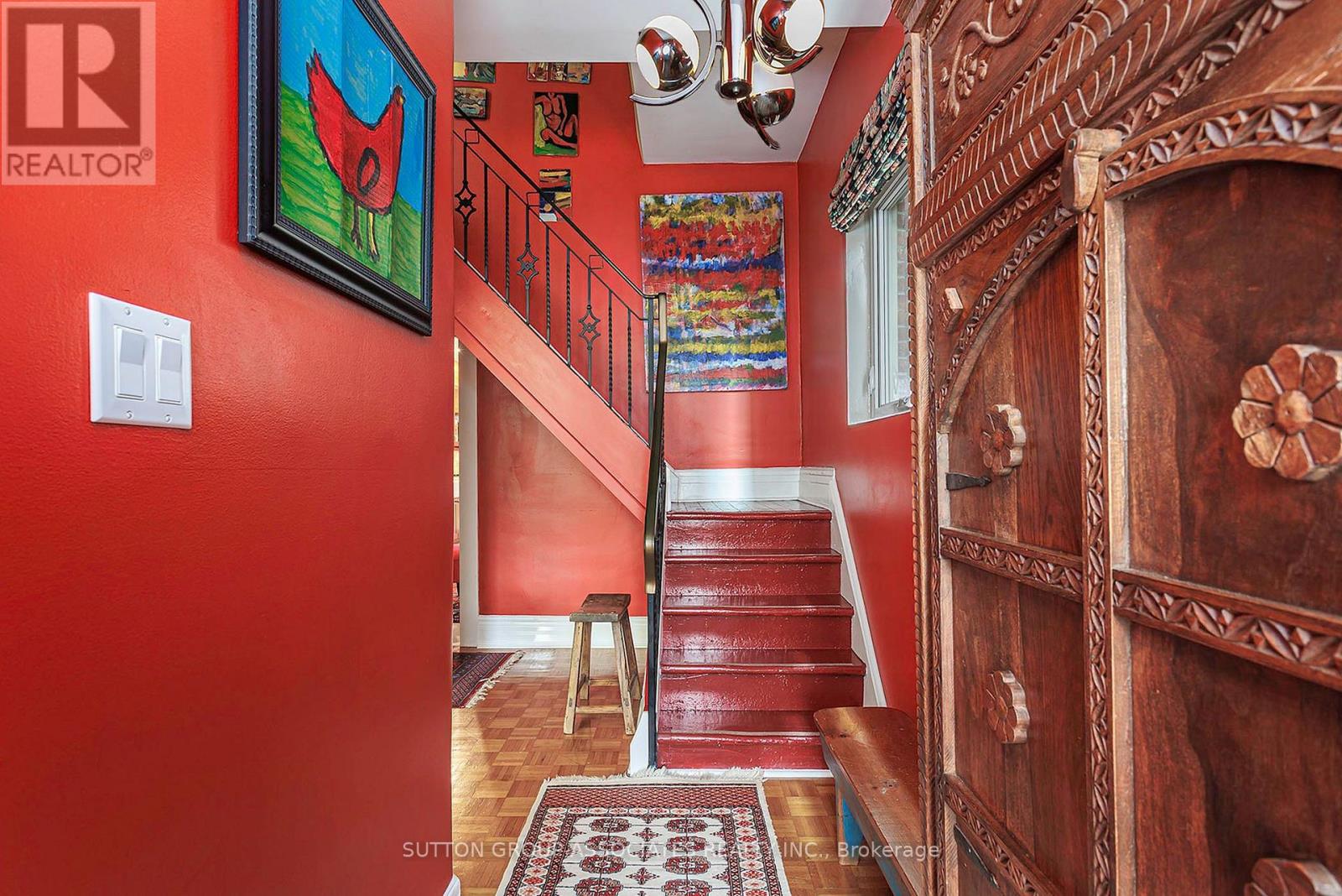 257 Perth Avenue, Toronto, ON photo 4