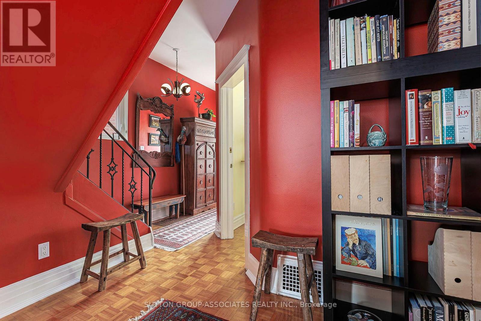 257 Perth Avenue, Toronto, ON photo 6