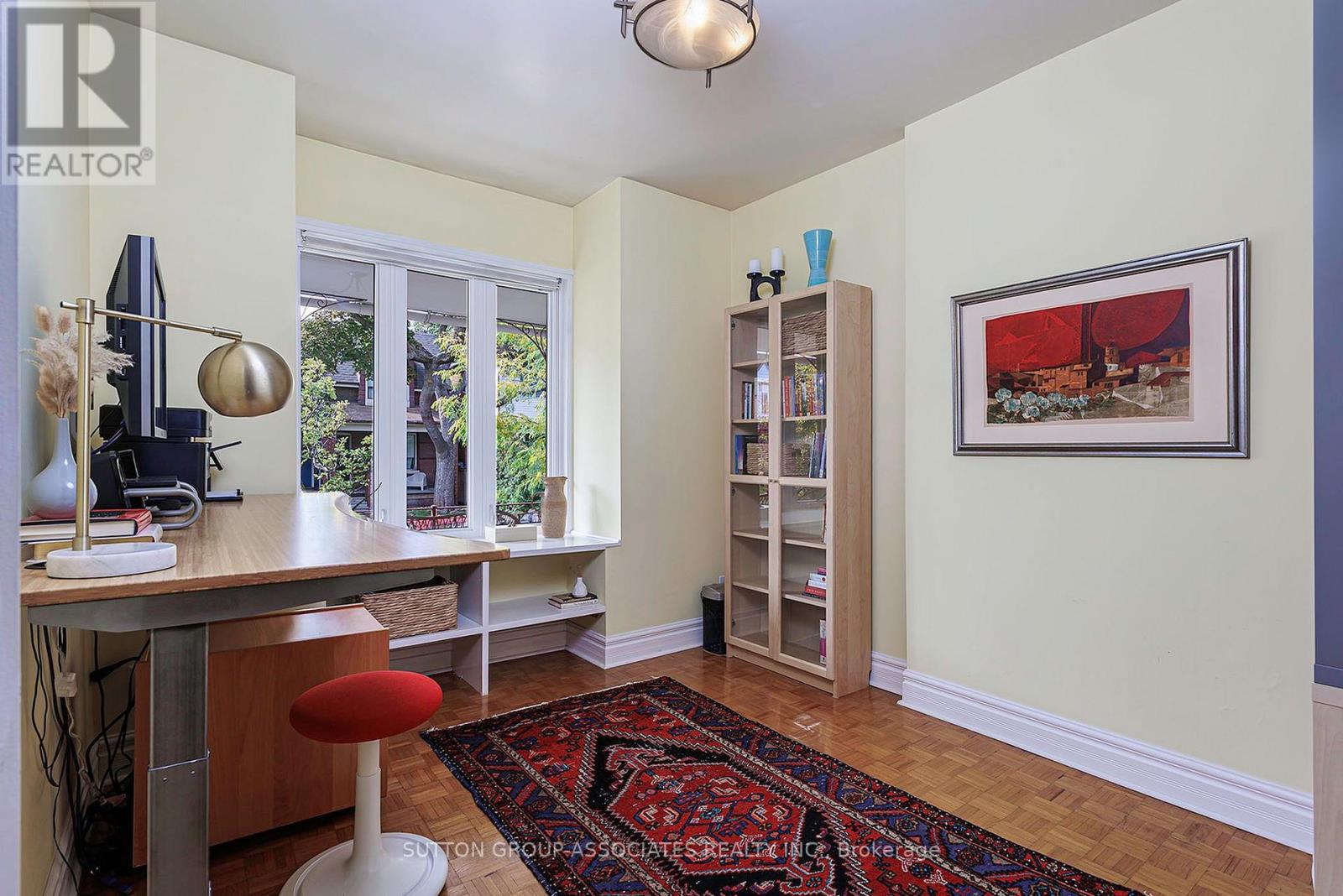 257 PERTH AVENUE - 7