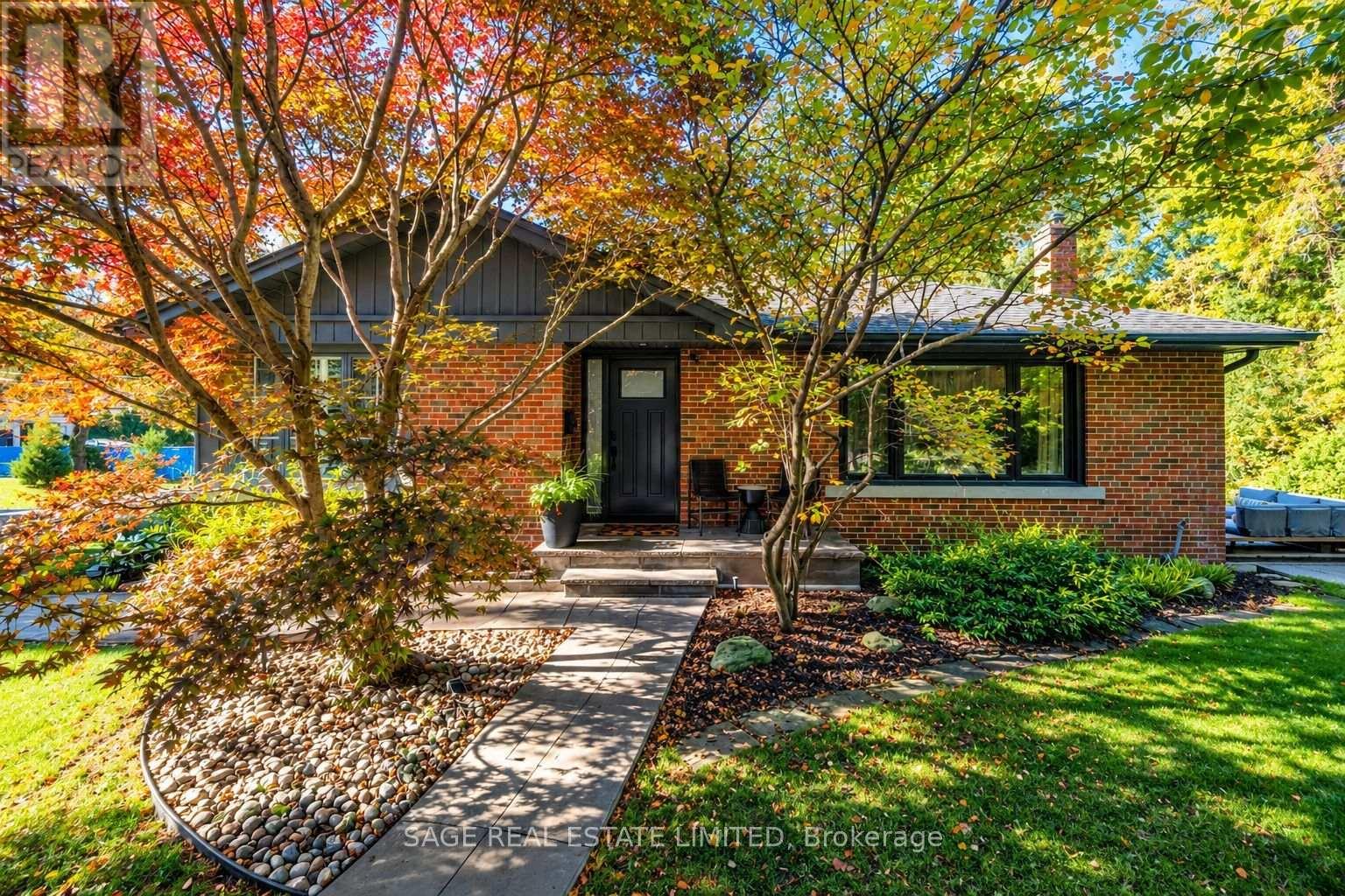 147 Thompson Avenue, Toronto, ON photo 2