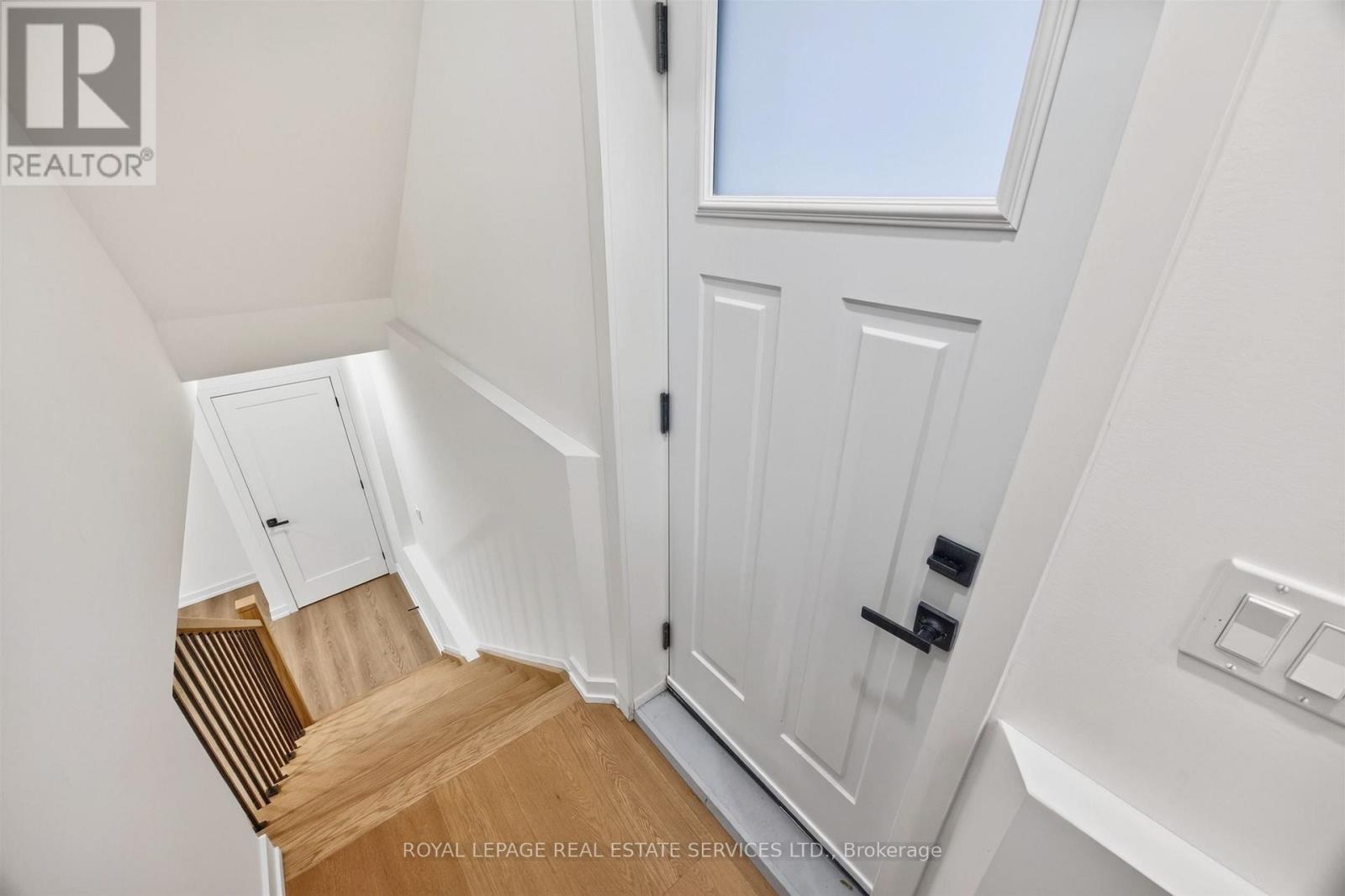 139 Priscilla Avenue, Toronto, ON photo 38