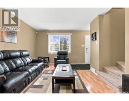 Family room - 1692 Alexandra Street, Regina, SK S4T4P1 Photo 9