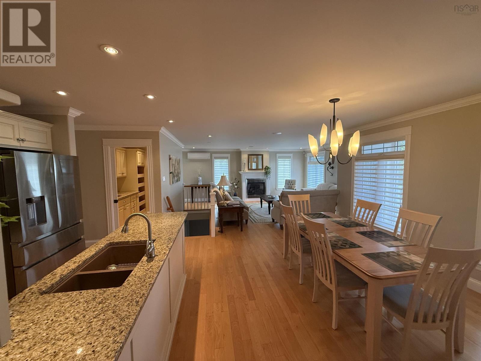 41 Eleventh Street - 16