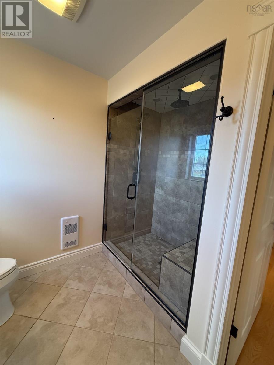41 Eleventh Street - 26