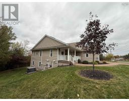 41 Eleventh Street, Trenton, NS B0K1X0 Photo 46