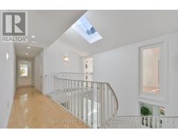 50 Owen Boulevard, Toronto, ON M2P1E9 Photo 16