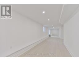 50 Owen Boulevard, Toronto, ON M2P1E9 Photo 33