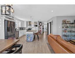 37 Timandra Crescent, photo 16