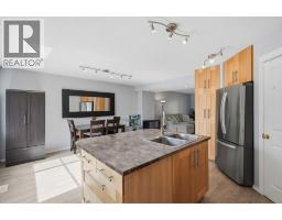 2pc Bathroom - 99 Prestwick Circle Se, Calgary, AB T2Z3L5 Photo 10