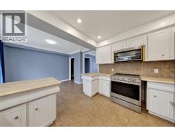 Laundry room - 700 Guthrie Drive, Sarnia, ON N7V1X8 Photo 10