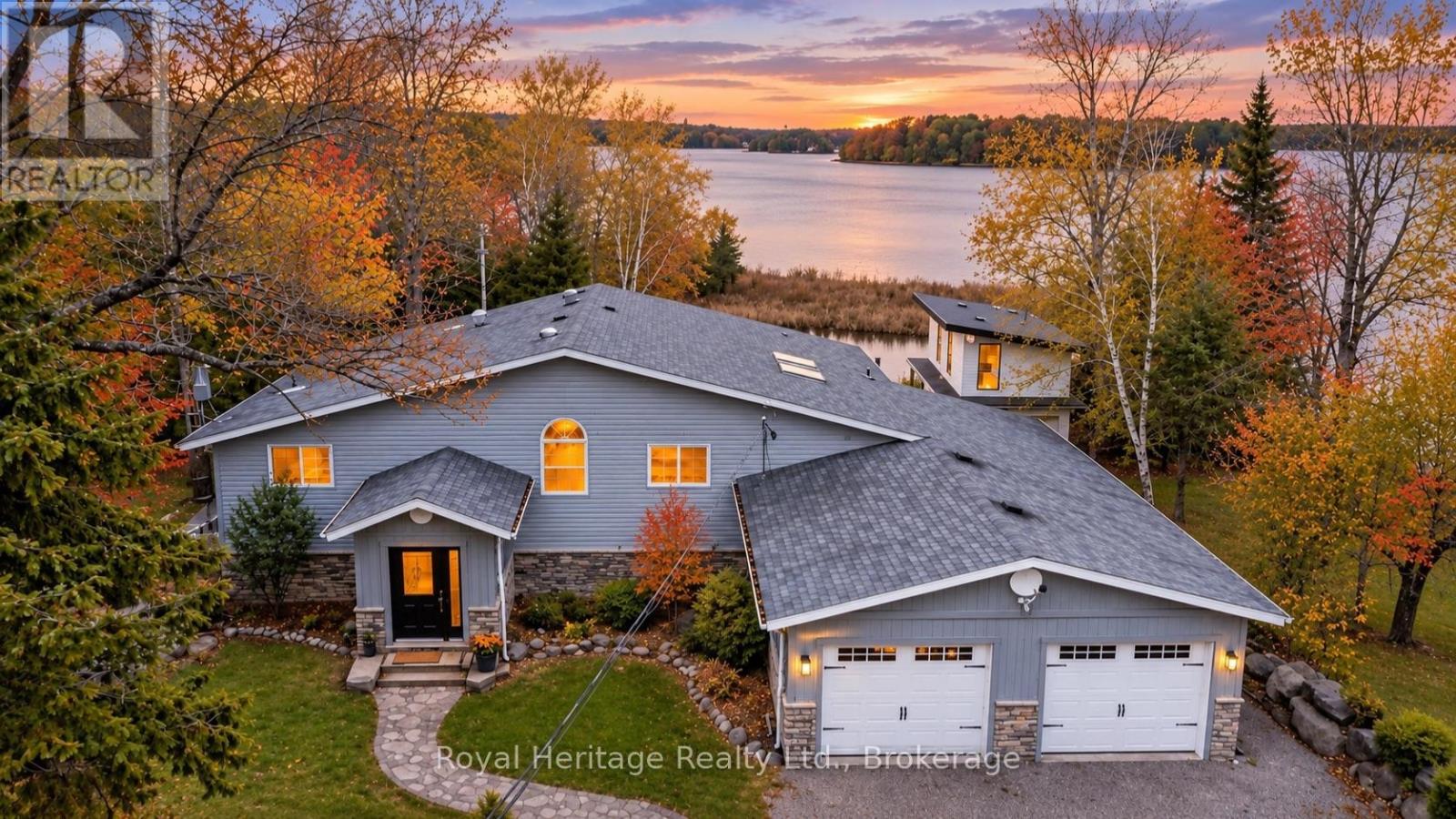 202 Sumcot Drive, Trent Lakes, ON photo 2