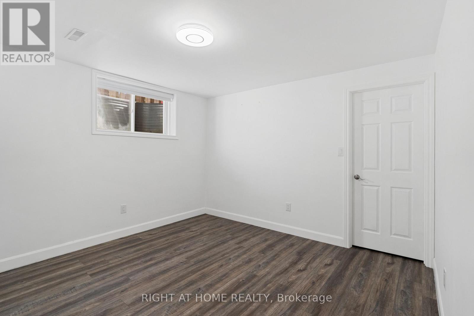 1205 NORTH WENIGE DRIVE - 23