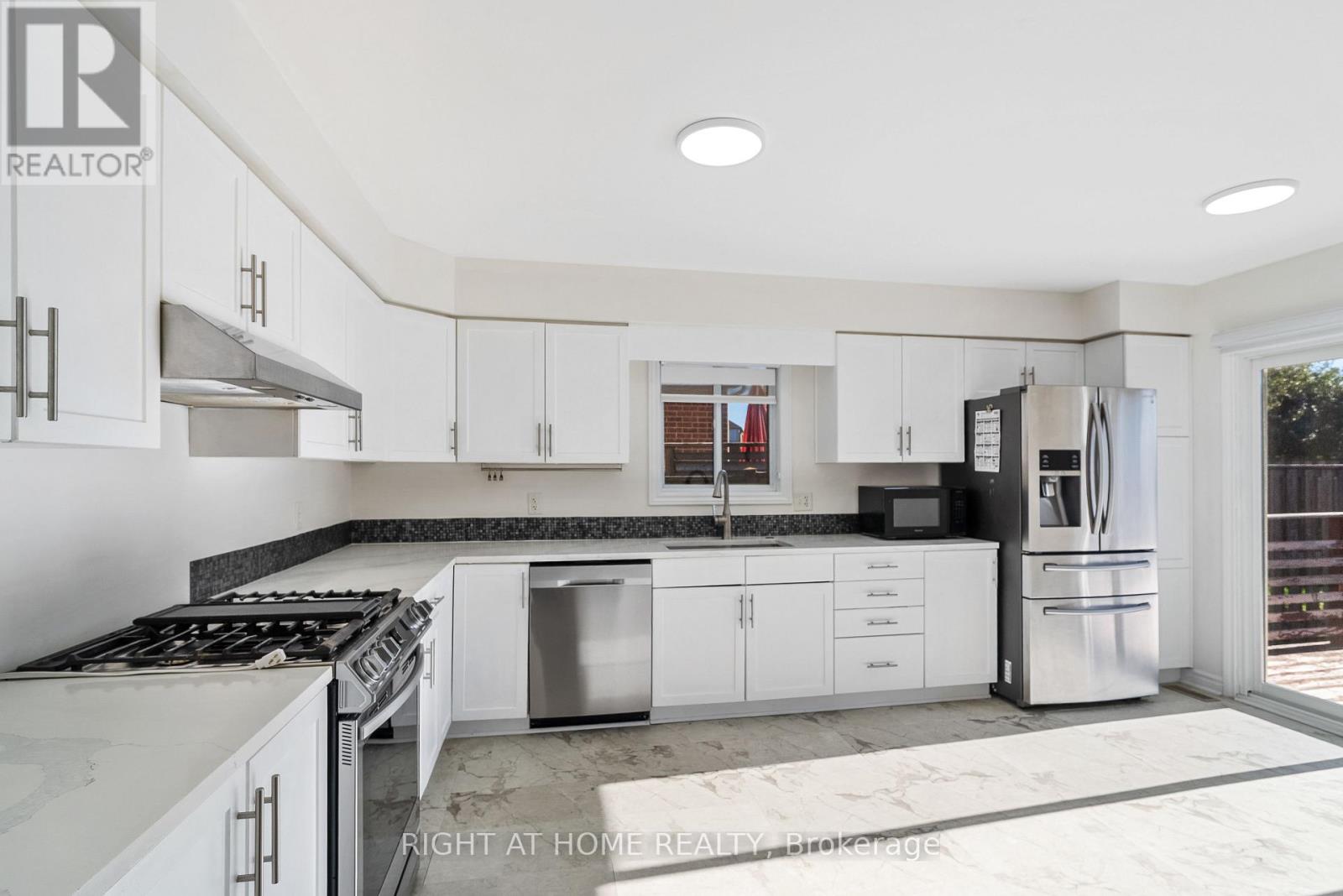 1205 NORTH WENIGE DRIVE - 7