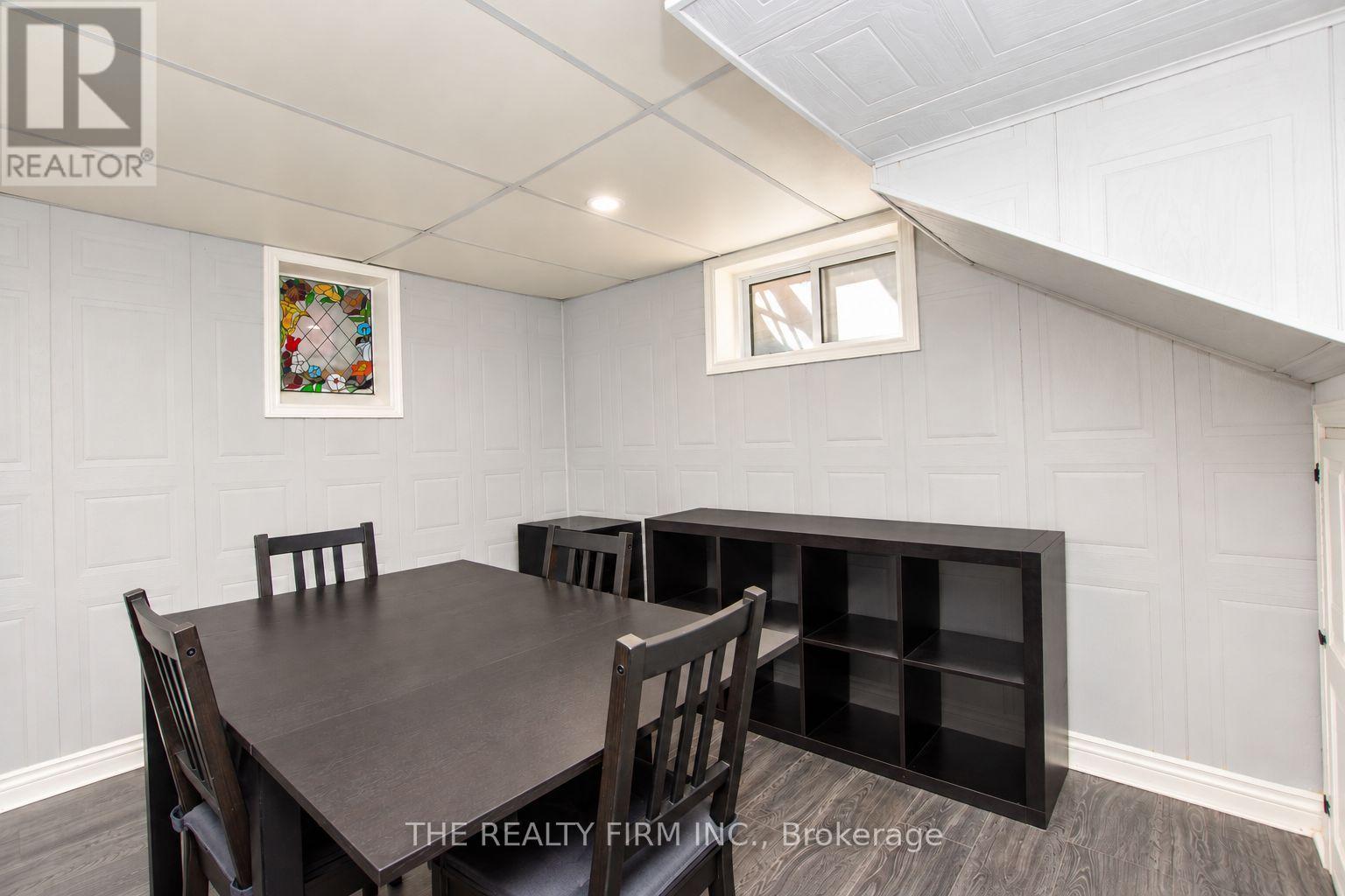 117 THORNTON AVENUE - 30